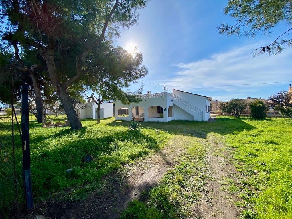 4 bedroom Finca/Country House for sale in Els Poblets with pool garage - € 715,000 (Ref: 9533415)