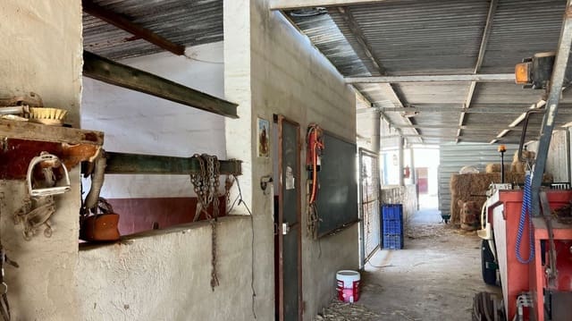 1 sovrum Finca/Hus på landet till salu i Orba med pool garage - 180 000 € (Ref: 9533416)