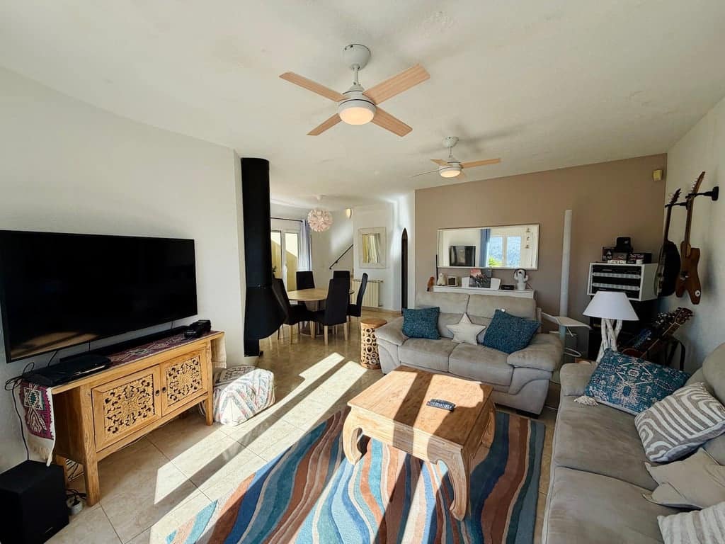 3 soverom Villa til salgs i Gata de Gorgos med svømmebasseng garasje - € 249 000 (Ref: 9557429)