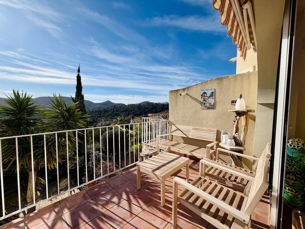 3 soverom Villa til salgs i Gata de Gorgos med svømmebasseng garasje - € 249 000 (Ref: 9557429)