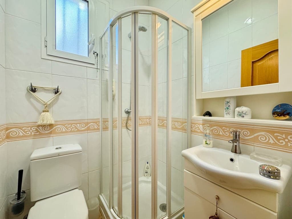 3 soverom Villa til salgs i Gata de Gorgos med svømmebasseng garasje - € 240 000 (Ref: 9559865)