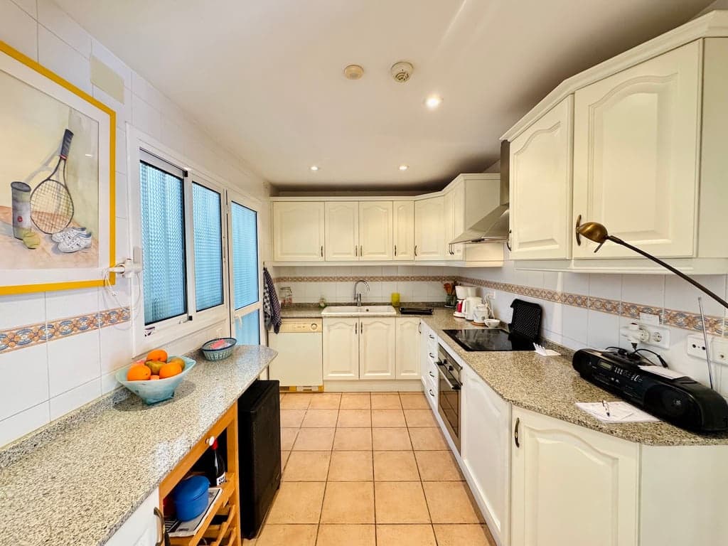 3 soverom Villa til salgs i Gata de Gorgos med svømmebasseng garasje - € 240 000 (Ref: 9559865)