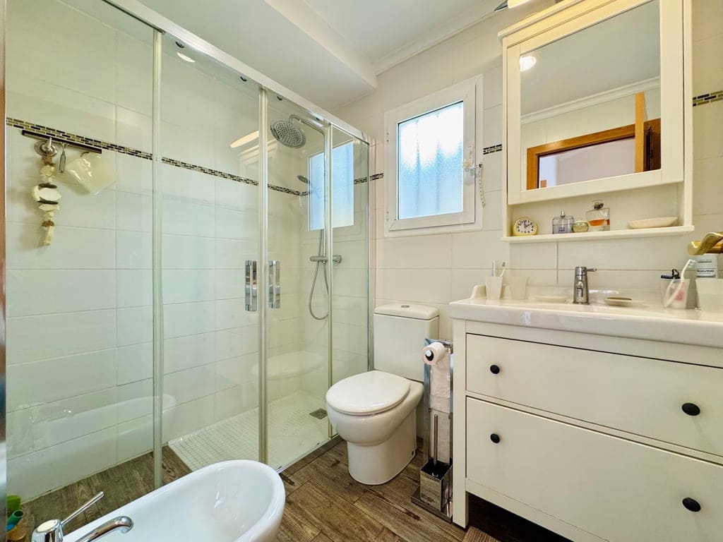 3 soverom Villa til salgs i Gata de Gorgos med svømmebasseng garasje - € 240 000 (Ref: 9559865)