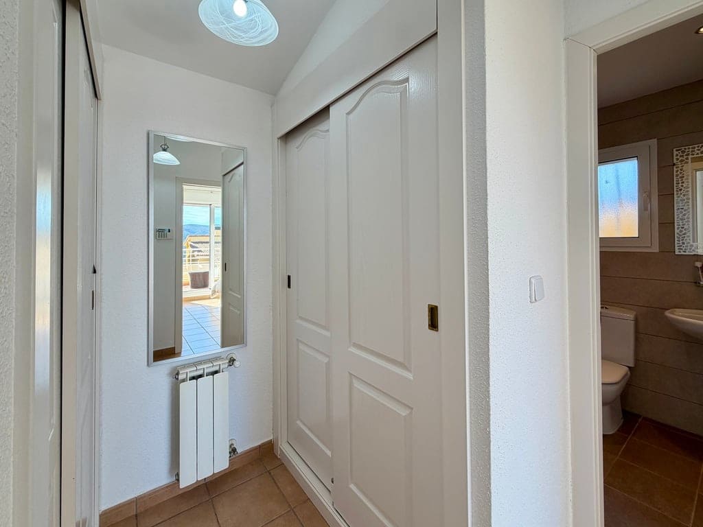 3 slaapkamer Villa te koop in Gata de Gorgos met zwembad garage - € 239.500 (Ref: 9622221)