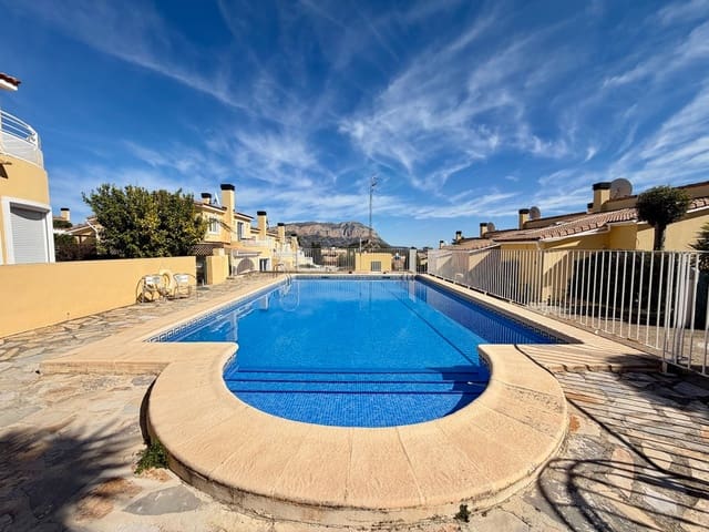 3 soverom Villa til salgs i Gata de Gorgos med svømmebasseng garasje - € 239 500 (Ref: 9622221)