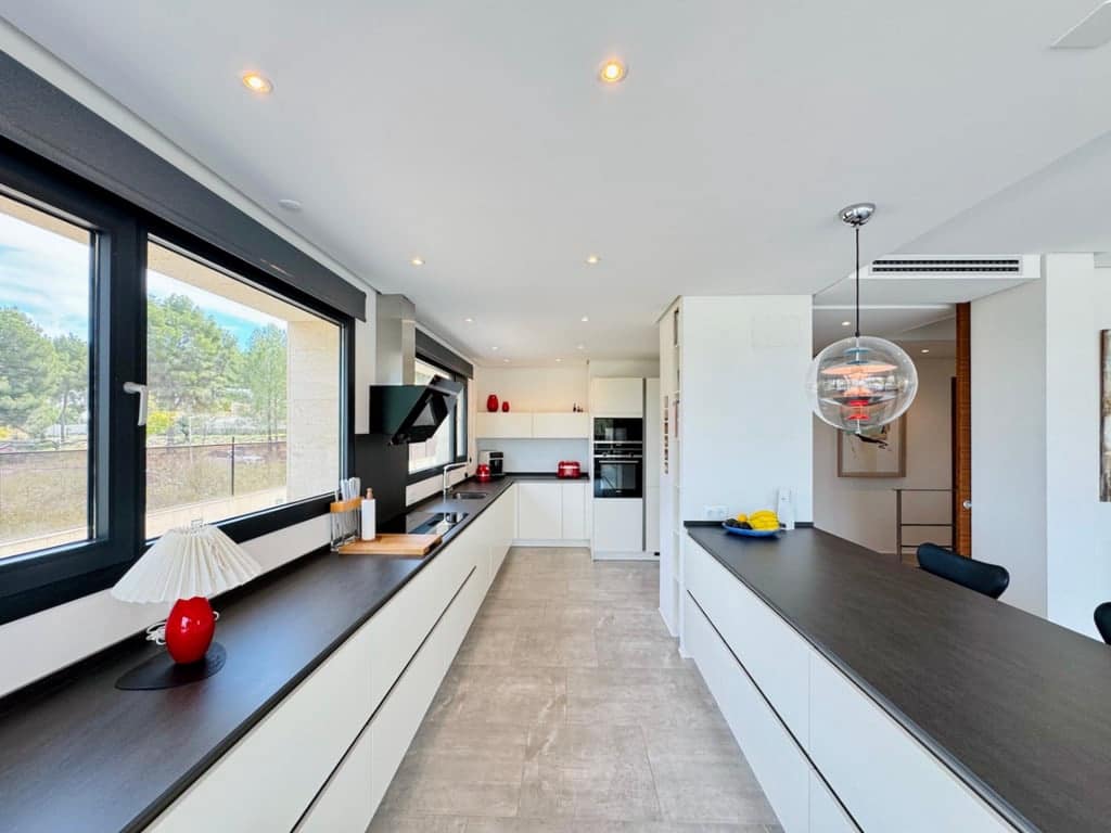 4 bedroom Villa for sale in Javea / Xabia with pool garage - € 1,675,000 (Ref: 9685248)