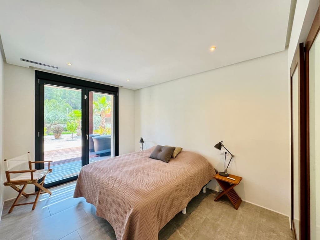 4 bedroom Villa for sale in Javea / Xabia with pool garage - € 1,675,000 (Ref: 9685248)