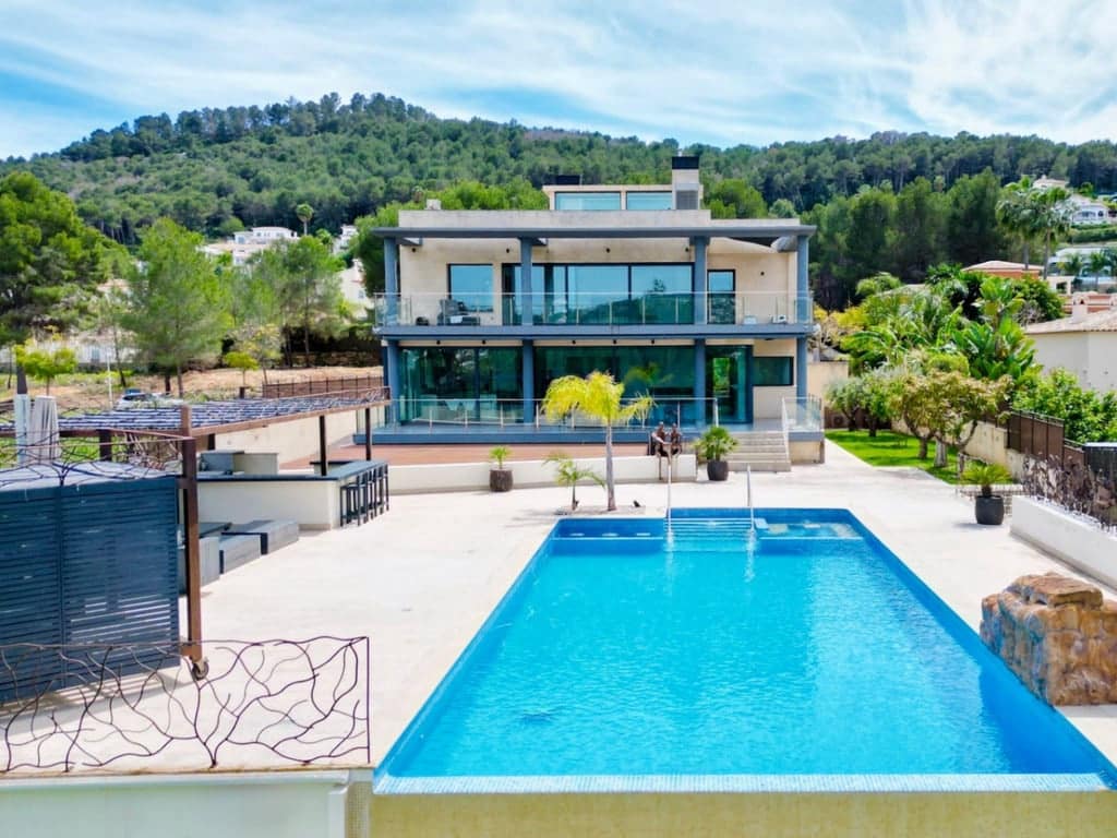 4 bedroom Villa for sale in Javea / Xabia with pool garage - € 1,675,000 (Ref: 9685248)