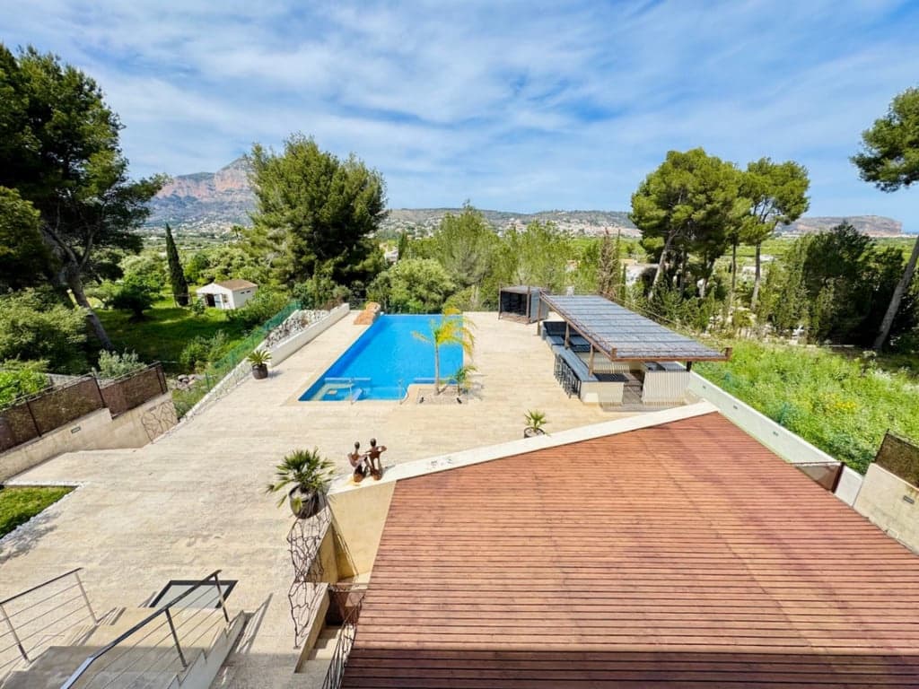 4 bedroom Villa for sale in Javea / Xabia with pool garage - € 1,675,000 (Ref: 9685248)