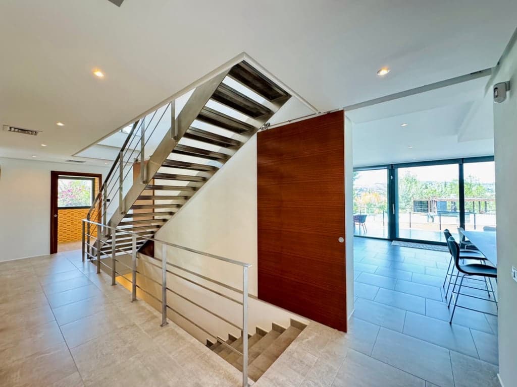 4 bedroom Villa for sale in Javea / Xabia with pool garage - € 1,675,000 (Ref: 9685248)