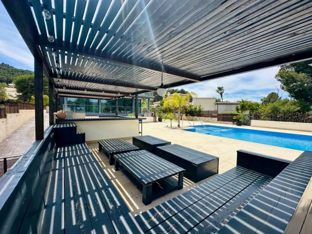 4 bedroom Villa for sale in Javea / Xabia with pool garage - € 1,675,000 (Ref: 9685248)