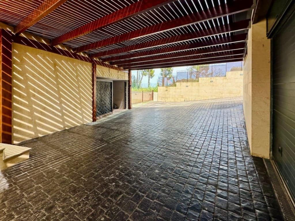 4 bedroom Villa for sale in Javea / Xabia with pool garage - € 1,675,000 (Ref: 9685248)