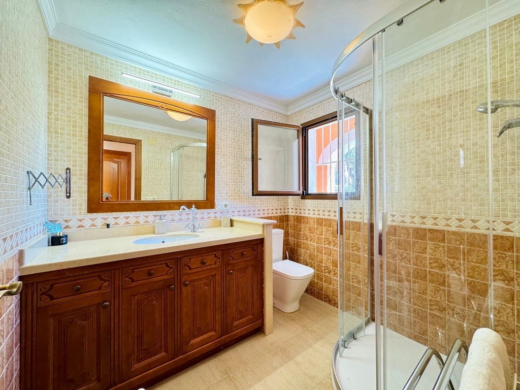 3 soveværelse Villa til salg i Javea / Xabia med swimmingpool garage - € 750.000 (Ref: 9782354)