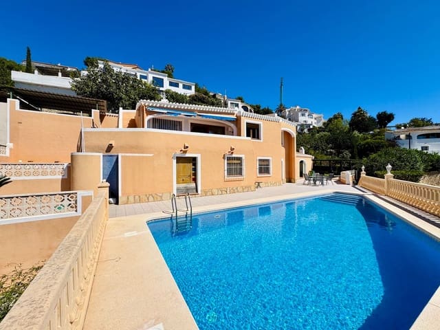 3 soveværelse Villa til salg i Javea / Xàbia med swimmingpool garage - € 750.000 (Ref: 9782354)