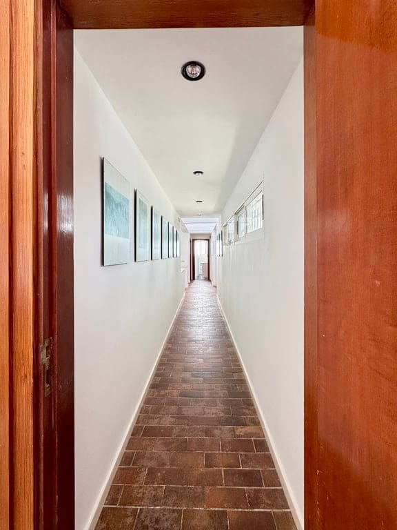 4 bedroom Villa for sale in Pedreguer with garage - € 799,000 (Ref: 9832006)