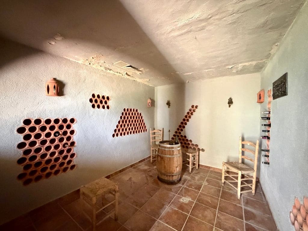 4 bedroom Villa for sale in Pedreguer with garage - € 799,000 (Ref: 9832006)