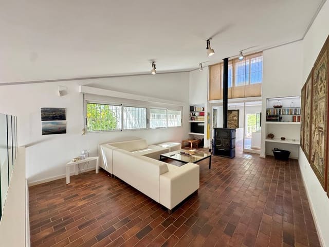 4 soveværelse Villa til salg i Pedreguer med garage - € 799.000 (Ref: 9832006)