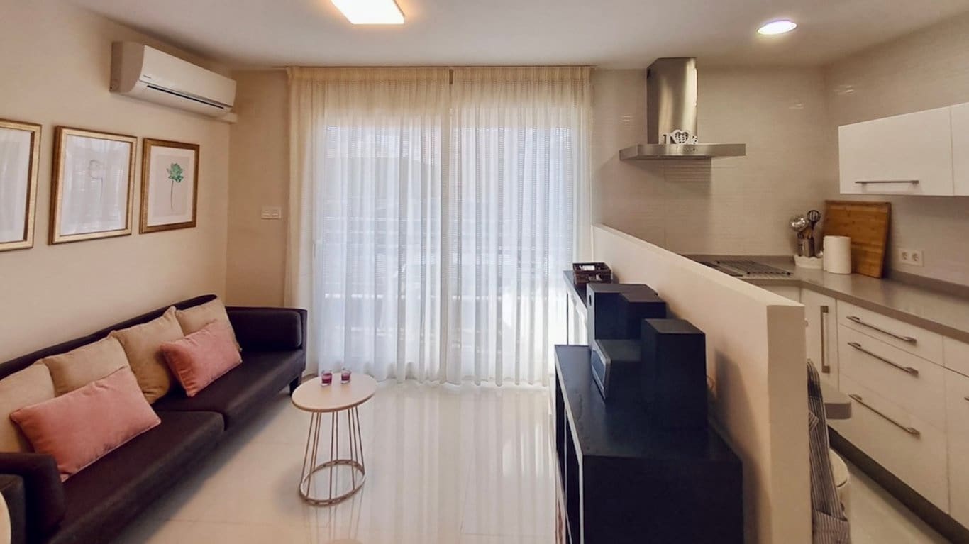 2 Zimmer Apartment zu verkaufen in Calpe / Calp - 279.000 € (Ref: 9834279)
