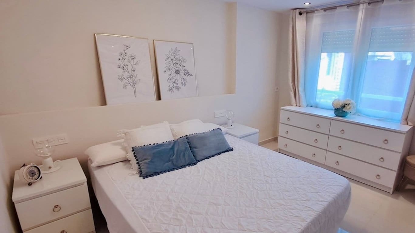 2 Zimmer Apartment zu verkaufen in Calpe / Calp - 279.000 € (Ref: 9834279)