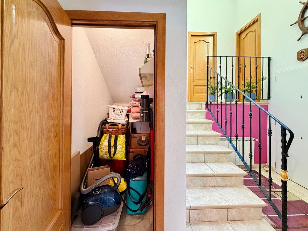 3 bedroom Villa for sale in Gata de Gorgos with pool garage - € 430,000 (Ref: 9872744)