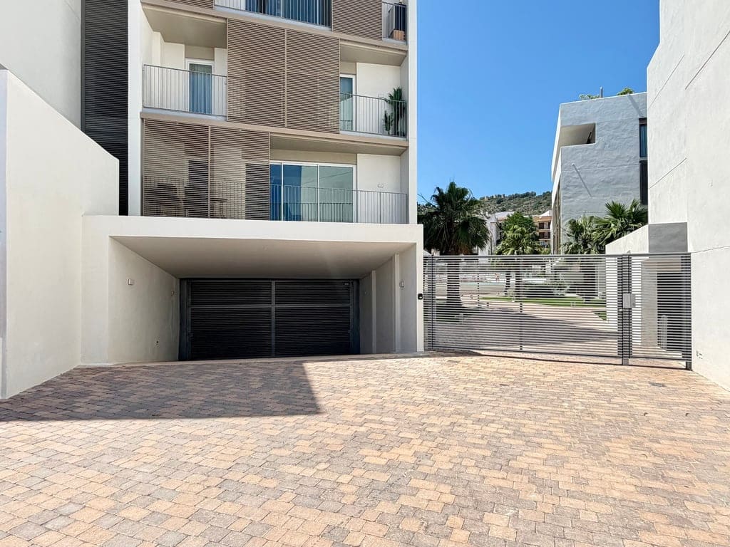 2 soveværelse Lejlighed til salg i Javea / Xabia med swimmingpool garage - € 425.000 (Ref: 9891068)