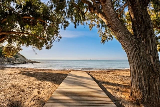 2 slaapkamer Appartement te koop in La Villajoyosa / Vila Joiosa met zwembad garage - € 649.000 (Ref: 9891235)