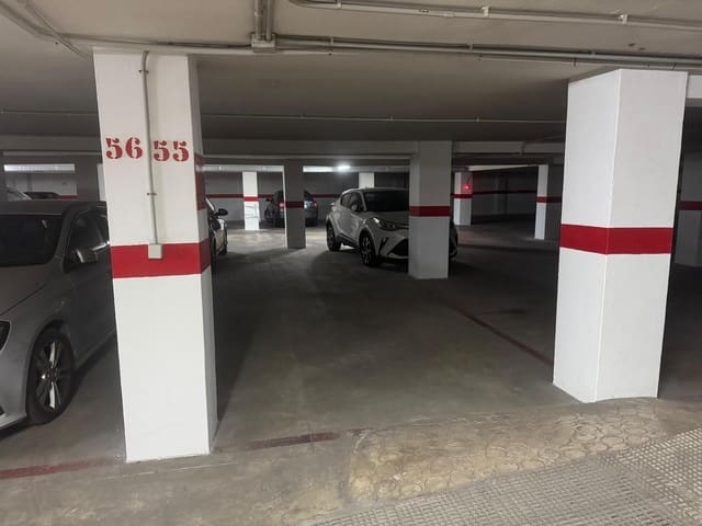 Garasje til salgs i Playa del Acequión, Torrevieja - € 12 500 (Ref: 9873824)