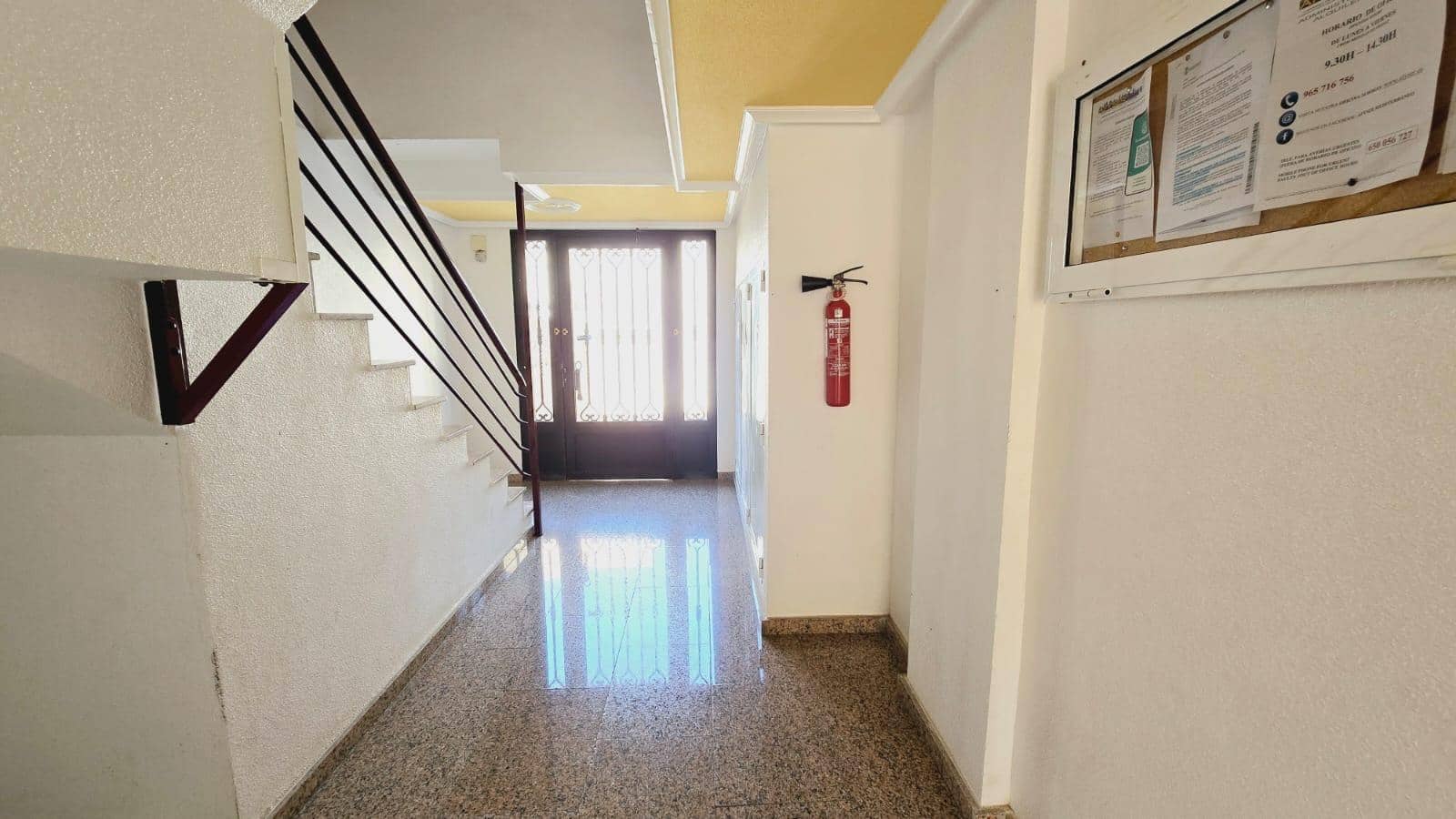 2 sypialnia Apartament na sprzedaż w Torrevieja - 124 000 € (Ref: 9873825)