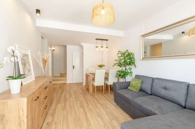 3 Zimmer Apartment zu verkaufen in Orihuela Costa, Orihuela mit Pool - 279.000 € (Ref: 9873827)