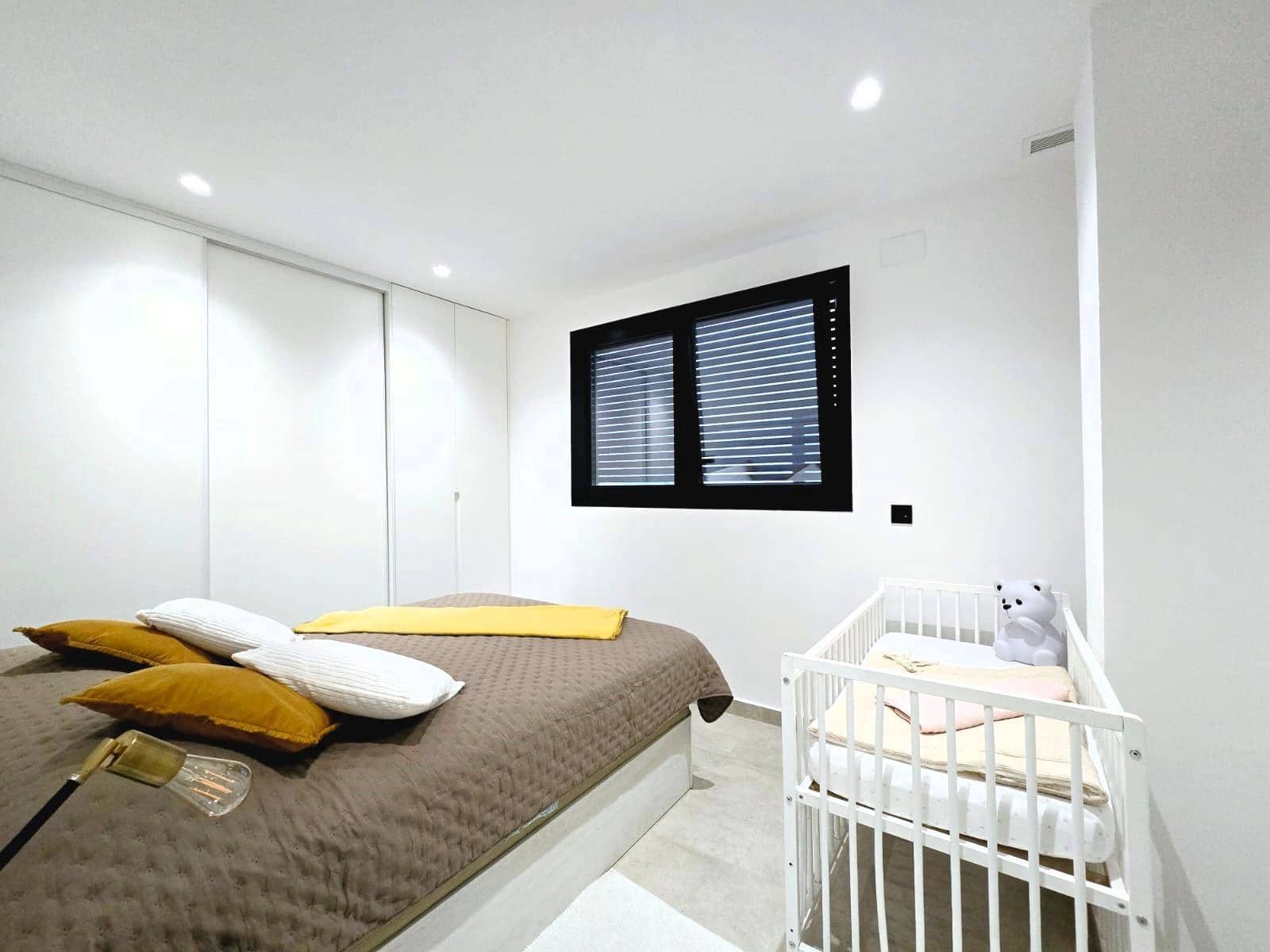 3 soveværelse Lejlighed til salg i Torrevieja - € 329.250 (Ref: 9873829)