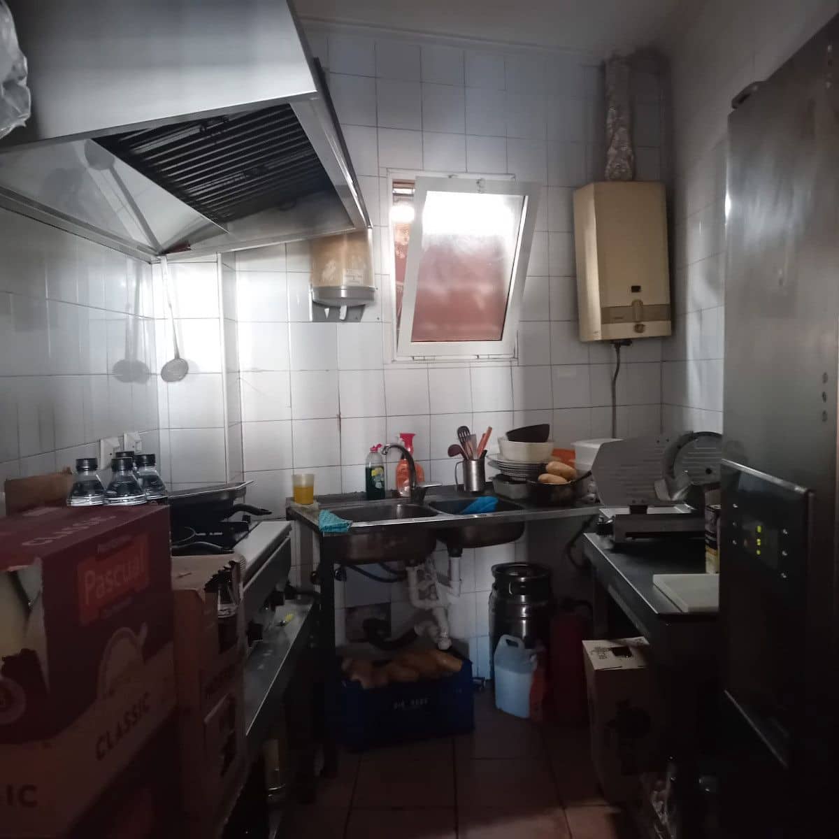 Business for sale in Torrevieja - € 190,000 (Ref: 9873834)