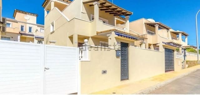 3 soverom Villa til salgs i Orihuela Costa, Orihuela med svømmebasseng garasje - € 345 000 (Ref: 9873835)