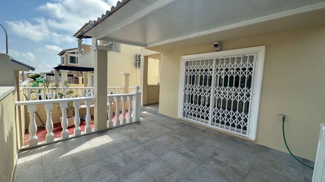 3 soverom Villa til salgs i Orihuela Costa, Orihuela med svømmebasseng garasje - € 345 000 (Ref: 9873835)