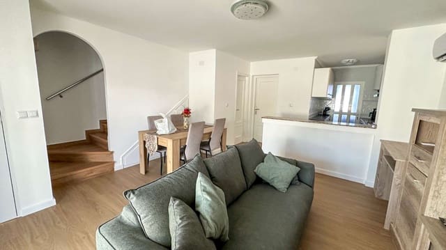 3 soverom Villa til salgs i Orihuela Costa, Orihuela med svømmebasseng garasje - € 345 000 (Ref: 9873835)