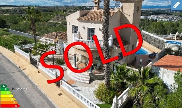 3 chambre Villa/Maison à vendre à San Miguel de Salinas avec piscine garage - 359 000 € (Ref: 9873843)