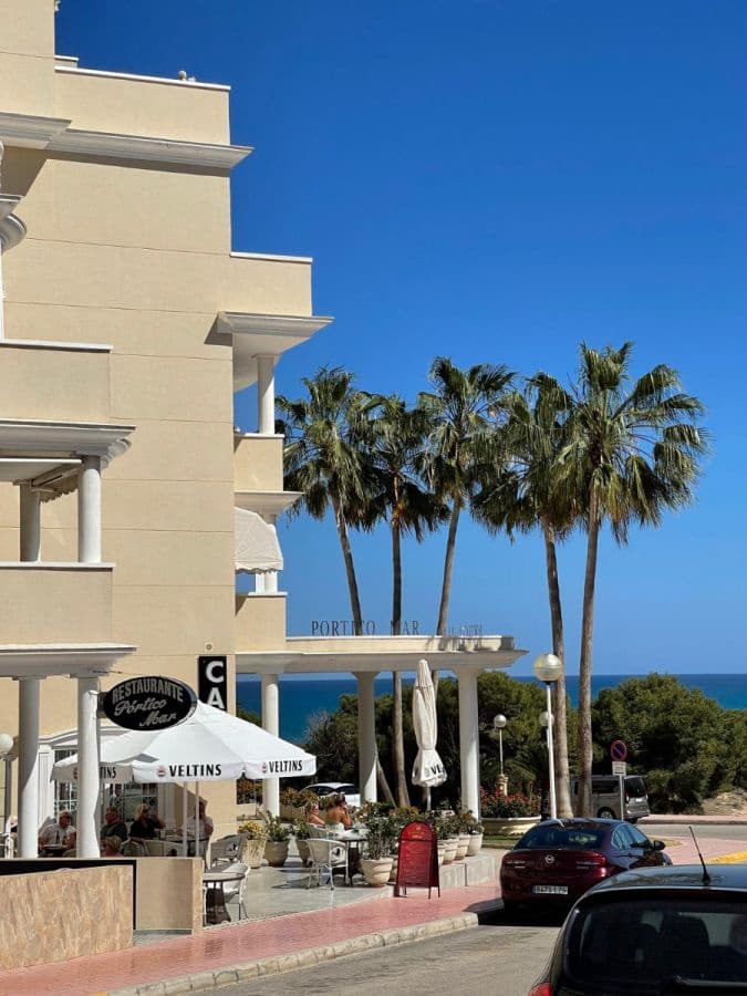Negocio de 1 habitación en Guardamar del Segura en venta - 405.000 € (Ref: 9884805)