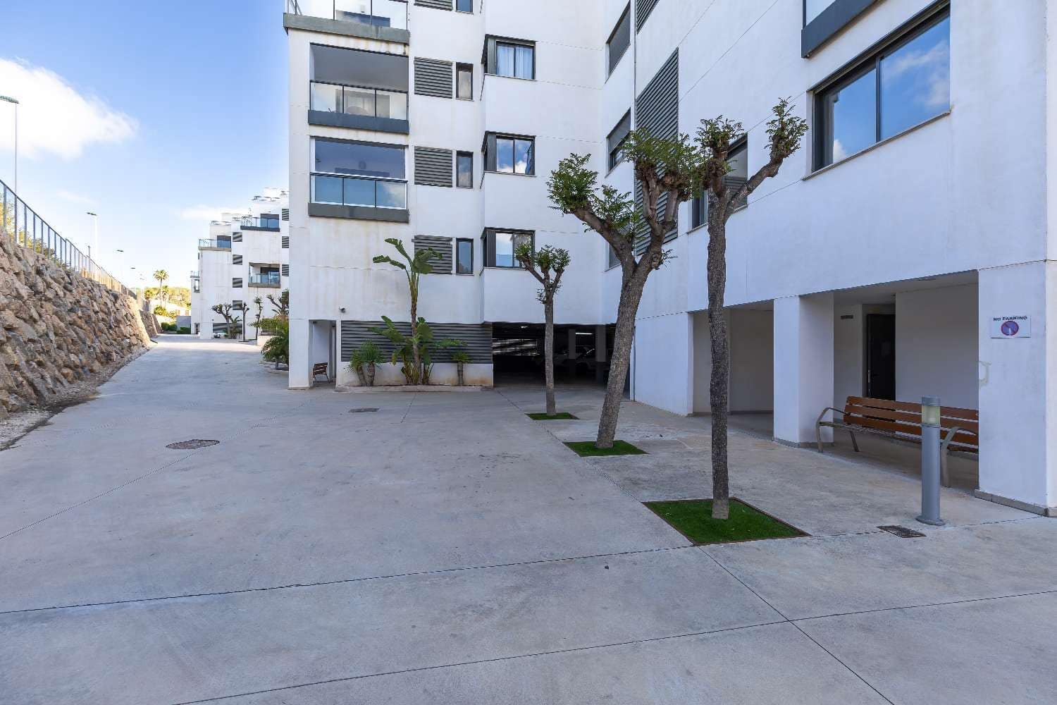 3 makuuhuone Huoneisto myytävänä paikassa Orihuela Costa mukana uima-altaan 
autotalli - 218 000 € (Ref: 9892372)