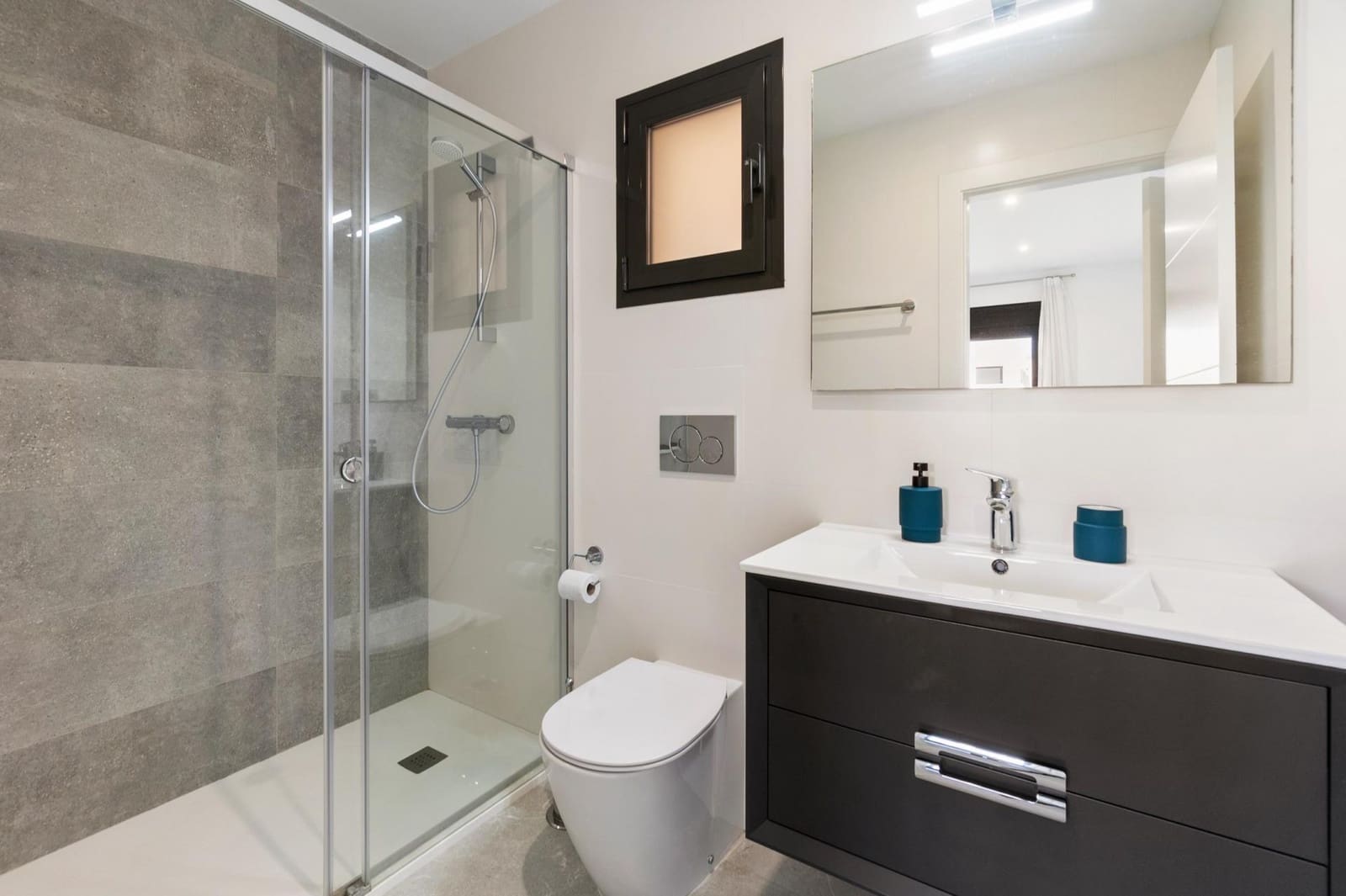 2 slaapkamer Appartement te koop in Orihuela Costa met zwembad - € 310.000 (Ref: 9908040)