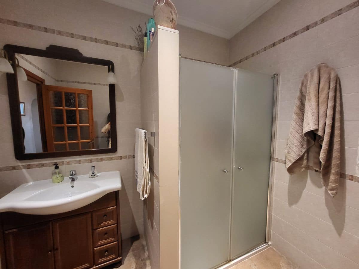 4 soverom Villa til salgs i Els Reguers med garasje - € 280 000 (Ref: 8262954)