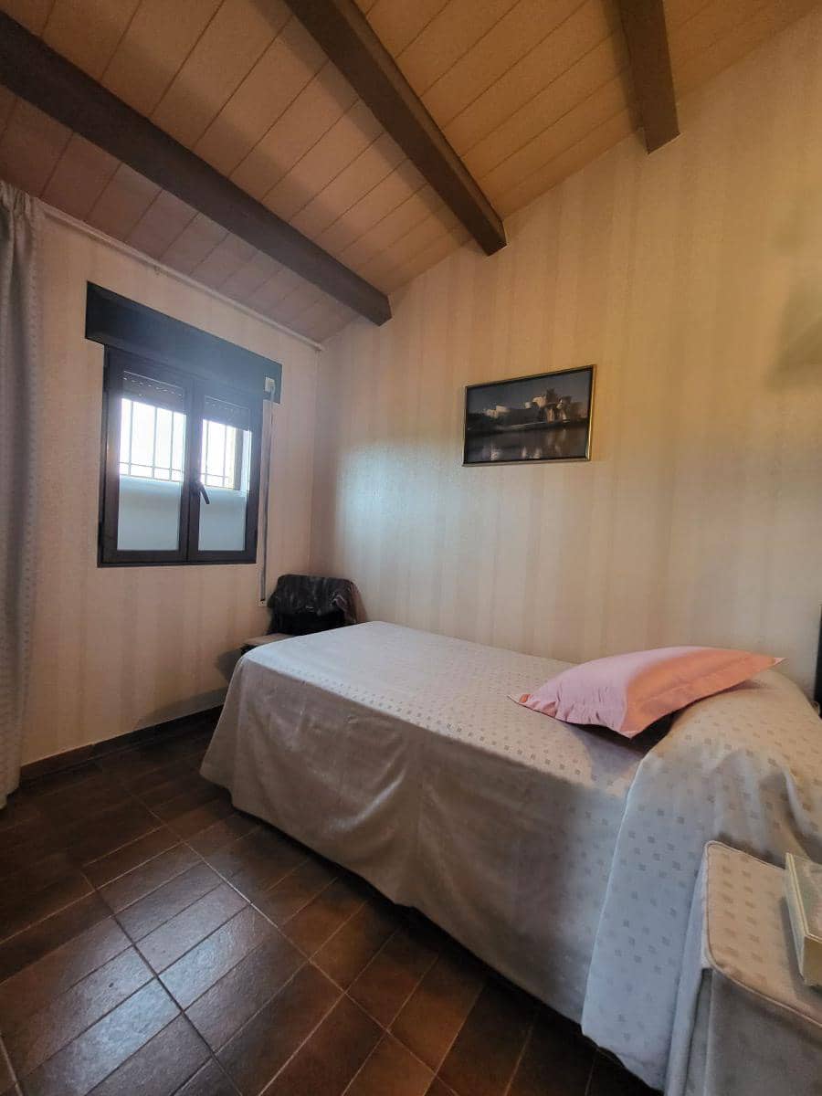 4 soverom Villa til salgs i Els Reguers med garasje - € 280 000 (Ref: 8262954)