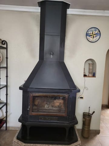 4 soverom Villa til salgs i Els Reguers, Tortosa med garasje - € 280 000 (Ref: 8262954)