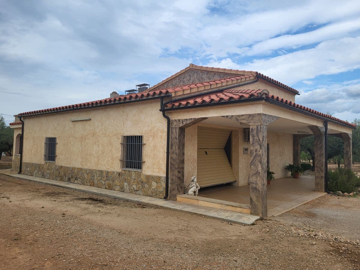 4 soverom Villa til salgs i Els Reguers med garasje - € 280 000 (Ref: 8262954)