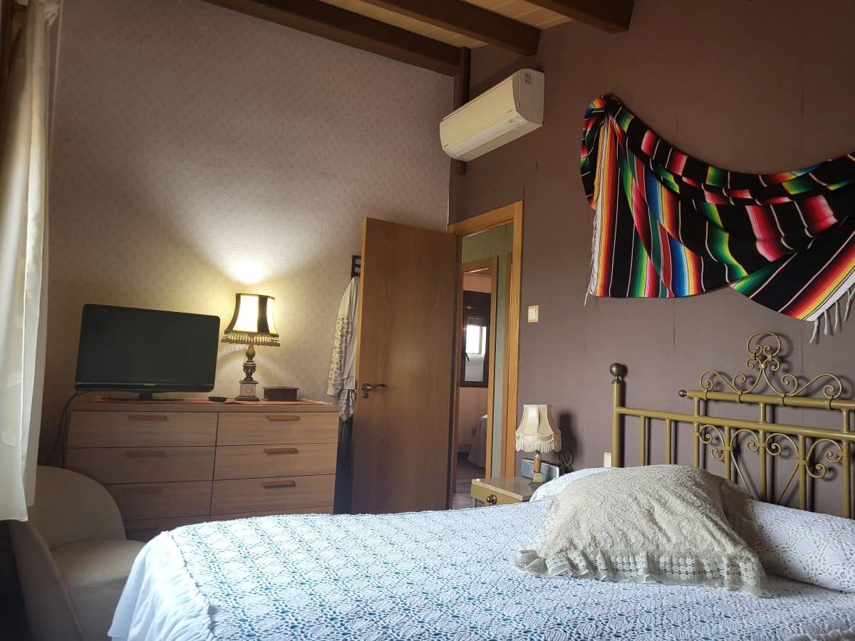 4 soverom Villa til salgs i Els Reguers med garasje - € 280 000 (Ref: 8262954)