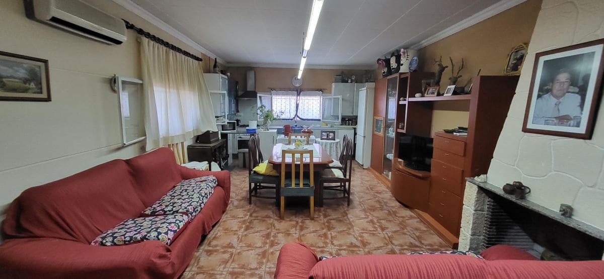 2 bedroom Finca/Country House for sale in Els Reguers - € 93,500 (Ref: 9149707)