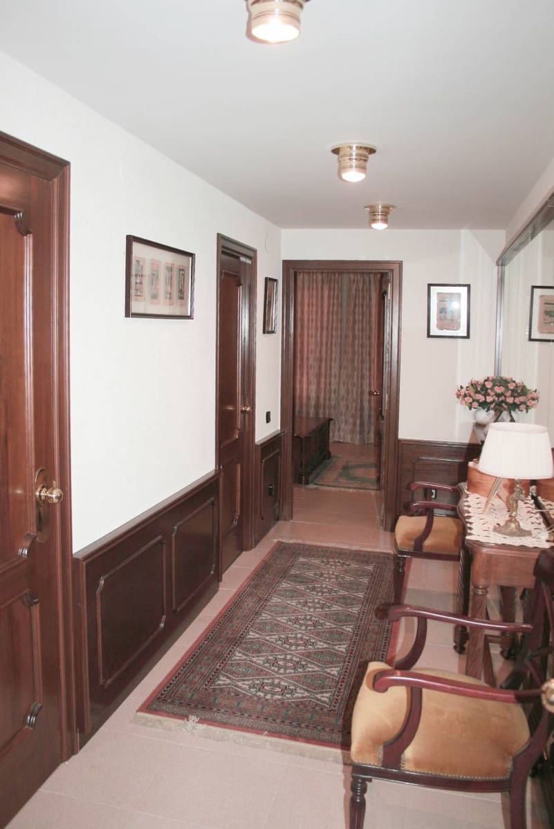 7 soveværelse Villa til salg i La Portellada - € 625.000 (Ref: 9149714)