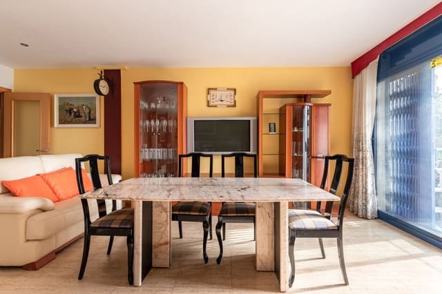 6 slaapkamer Rijtjeshuis te koop in L'Ampolla - € 289.000 (Ref: 9149715)