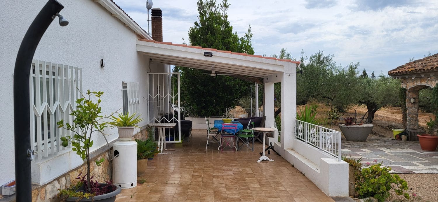 4 slaapkamer Finca/Landhuis te koop in L'Ampolla - € 295.000 (Ref: 9149716)