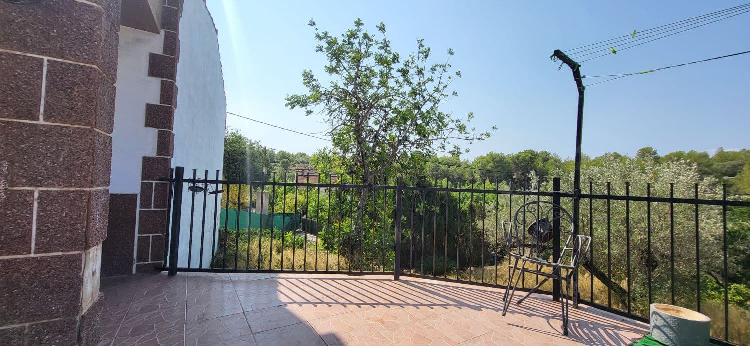 3 slaapkamer Villa te koop in Tortosa - € 93.000 (Ref: 9192810)