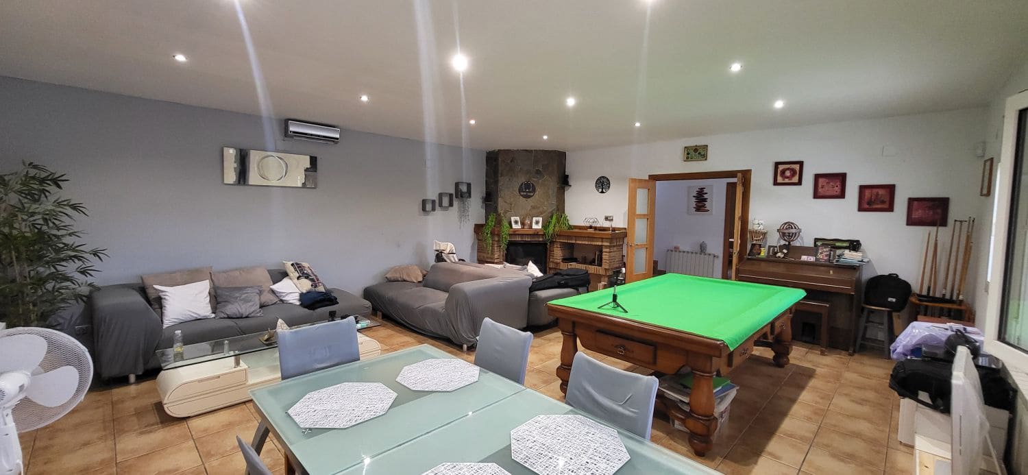 4 soverom Villa til salgs i Els Reguers med garasje - € 350 000 (Ref: 9229033)