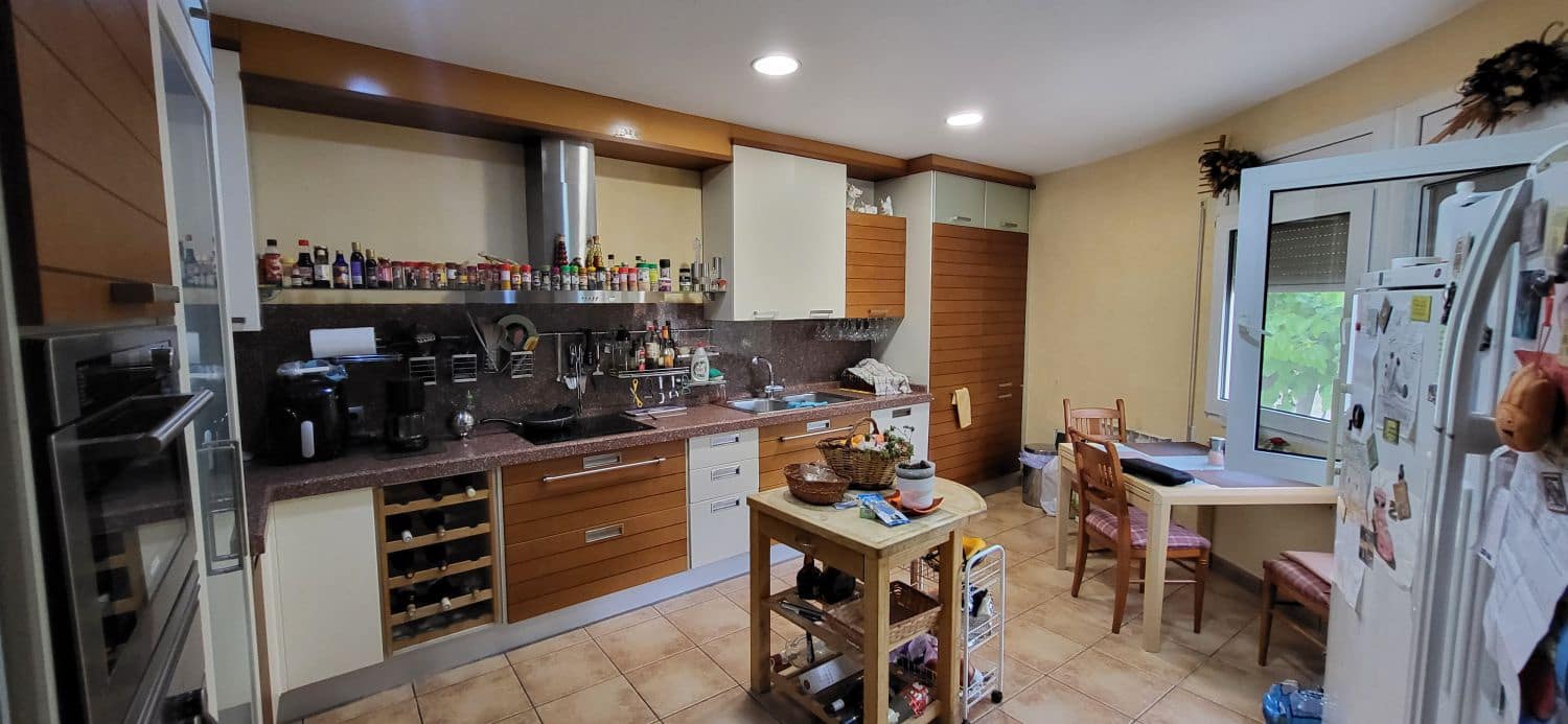 4 soverom Villa til salgs i Els Reguers med garasje - € 350 000 (Ref: 9229033)